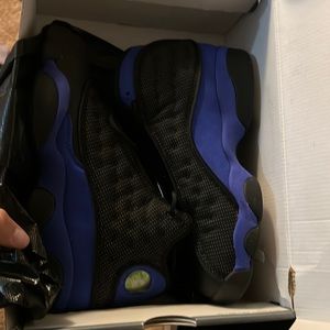 Jordan 13 blue and black size 6y